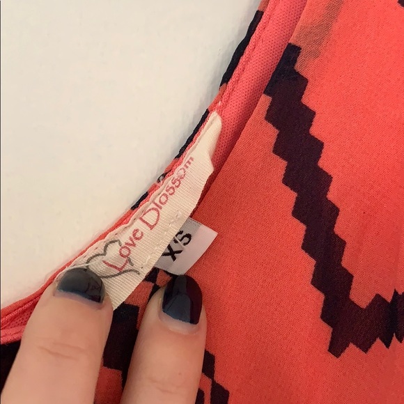 XS love blossom Romper - Picture 3 of 5